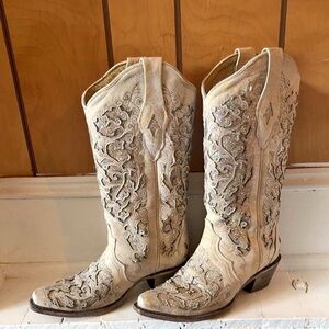 Elegant Embellished Tan Heeled Boots